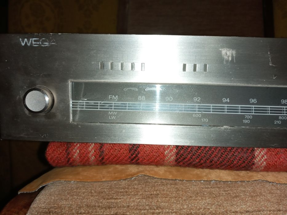 Продам тюнер тюнер