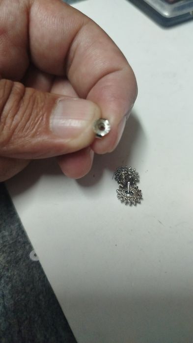 Brincos prata com pedra azul