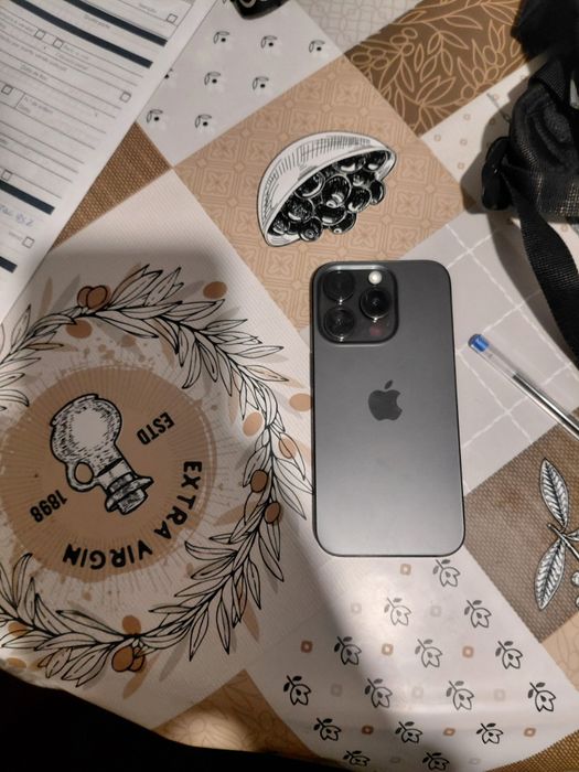 Vendo iphone 15 pro