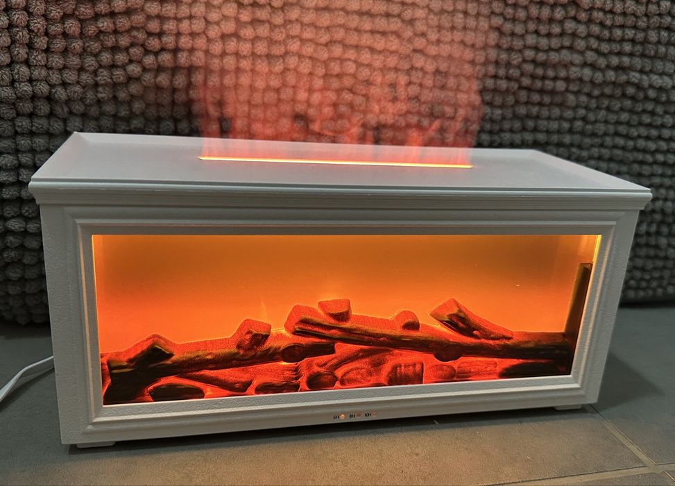 Kominek dyfuzor biały z efektem płomienia - styl klimat i relaks w jednym