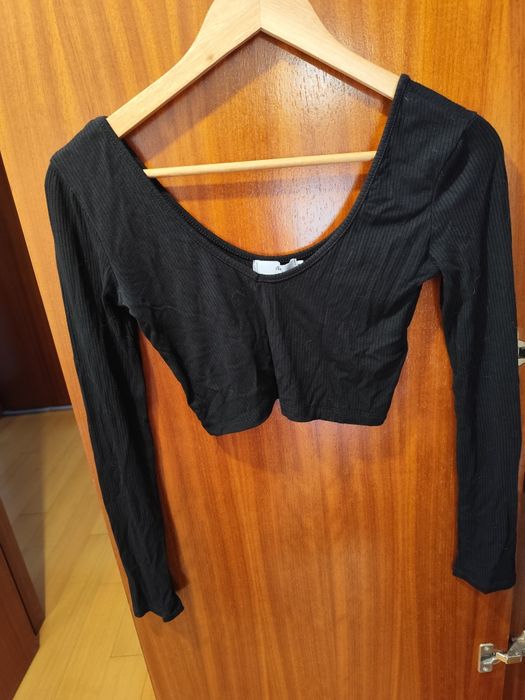 Camisola curta preta