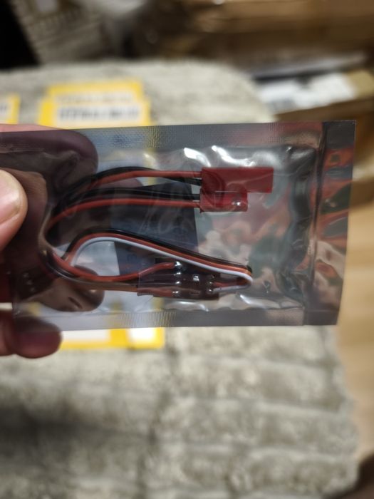 Interruptor Eletrônico De Controle Remoto Rc 3-30v 20a Com Sinal Pwm (10 unidades disponíveis)