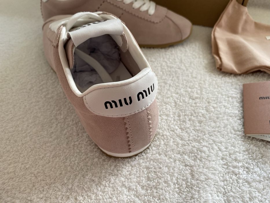 Sneakersy Miu Miu Plume