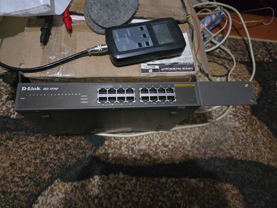 Продам коммутатор dlink des 1016d Б/у