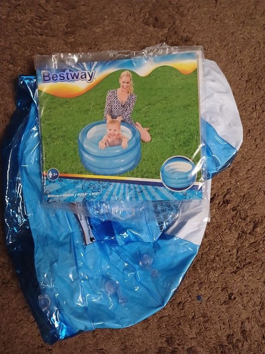 Продам детский надувной бассейн, новый