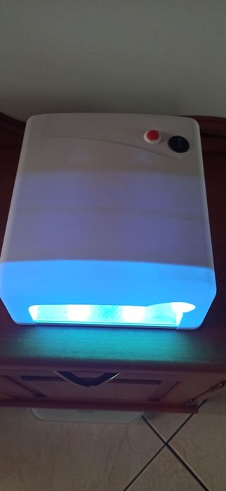 Lampa UV do paznokci