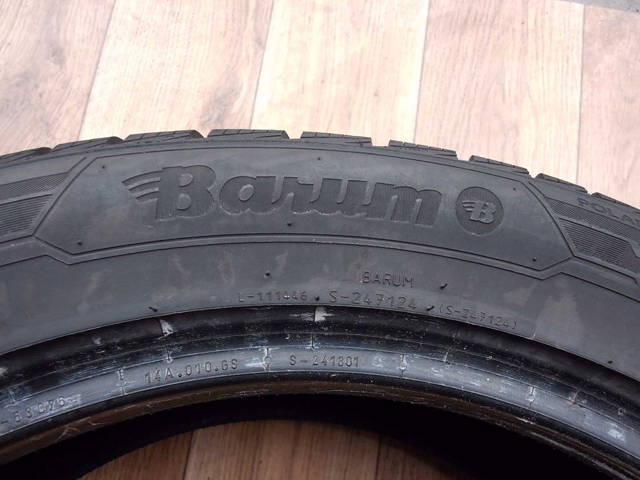 Barum Polaris 5 235/50/19 103V XL z 2022r ładne