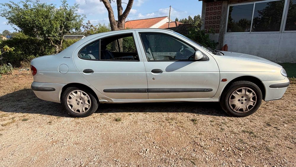 Vendo Renault Megane 1,9 D