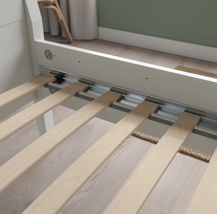 Cama Casal MALM c/ estrado