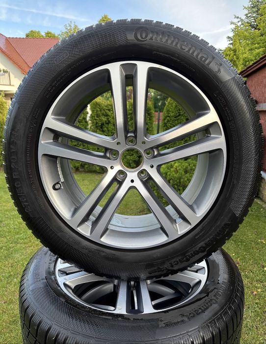 Kolła felgi opony do mercedesa