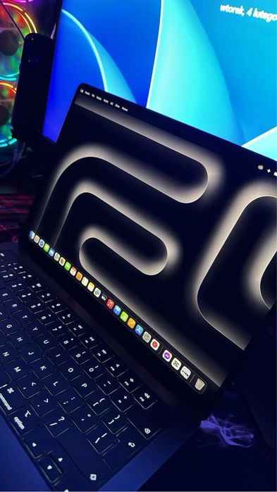 Macbook Pro M4 Max 36GB