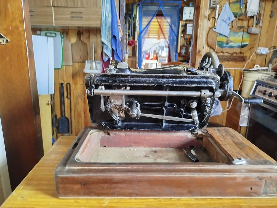 Машинка ткацька ручна