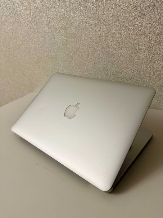MacBook Pro (Retina, 13-inch, Mid 2014)