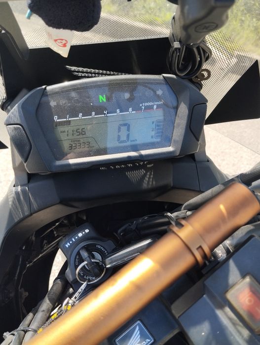 Honda Nc 700 x DCT do ano 2013, caixa de velocidades automatica