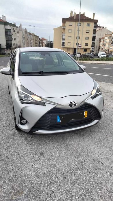 Vendo Toyota Yaris 2017