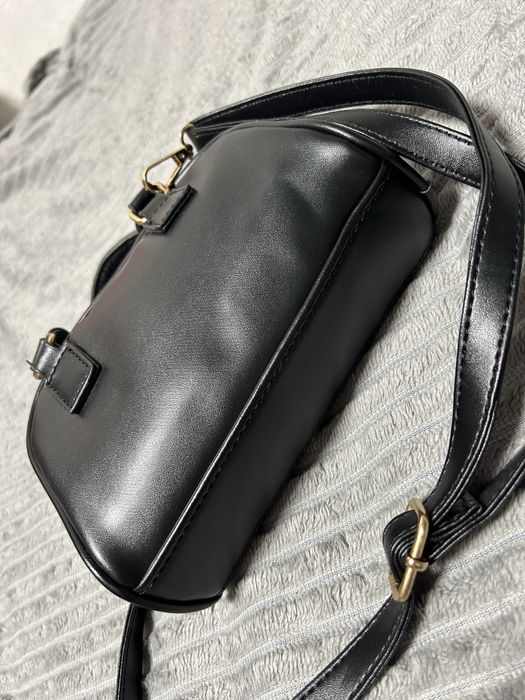 Сумка чорна жіноча жіноча як нова