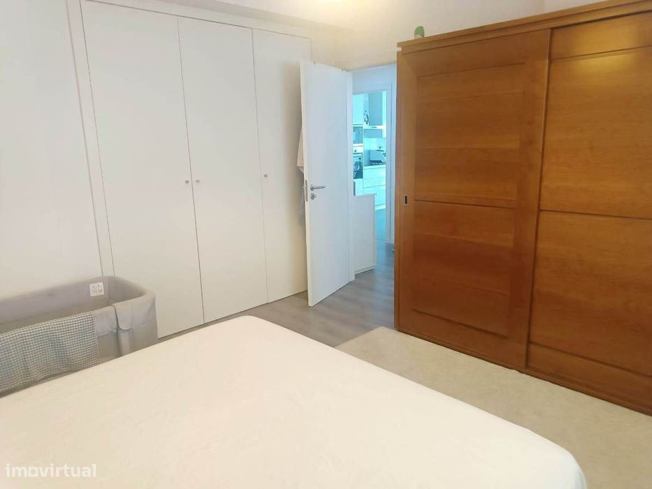 Apartamento T1 em Coimbra (Urb. Quinta da Portela)