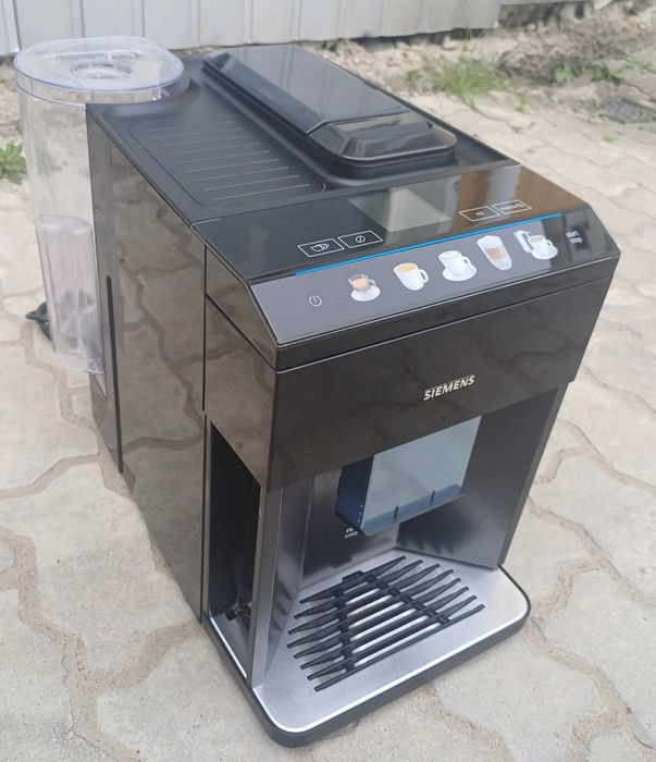 Кавомашина кавоварка Сіменс Siemens EQ.500 Integral TQ503R01 чорна
