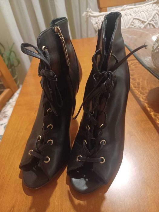 Botins Zara Blue Colection