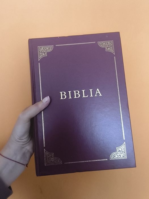 Nowa biblia pismo święte
