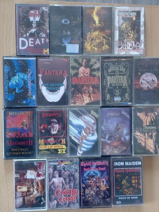 аудіо касети  с записами   рок