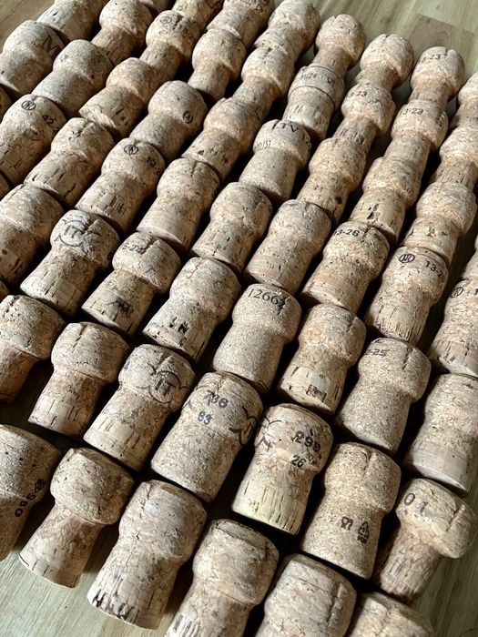 70 korków od win musujących naturalny korek DIY dekoracje