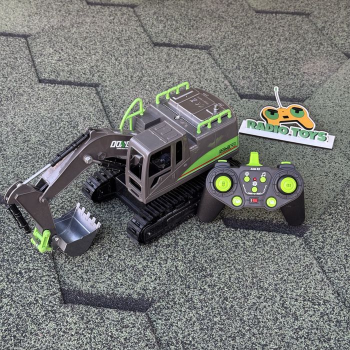 Екскаватор на радіокеруванні “Гірник” | Бульдозер на пульті управління