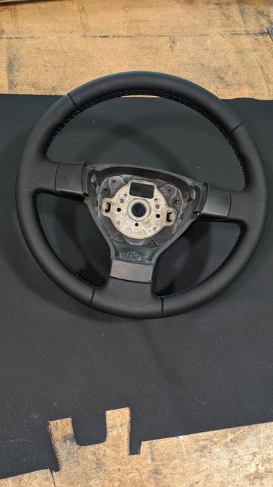 Продам руль WV кадік джета пассат гольф Фольксваген