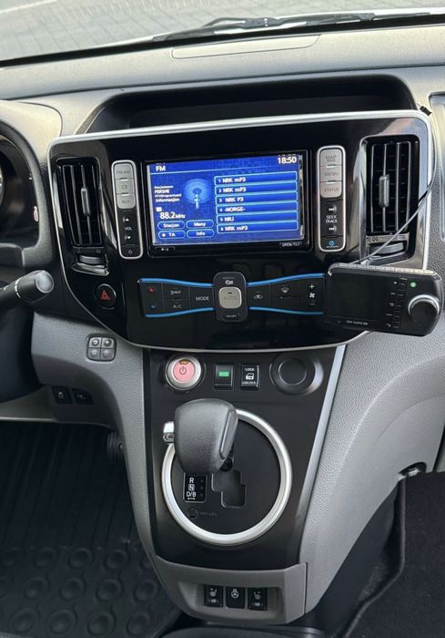 Nissan e-NV200 — Eлектрофургон ElectroCar Електро Авто