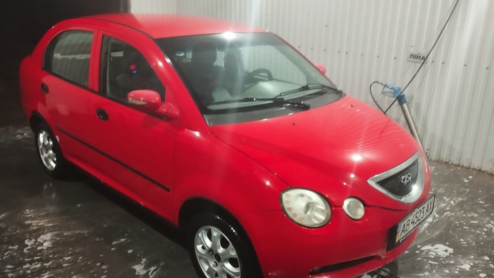 Авто Чері джага.