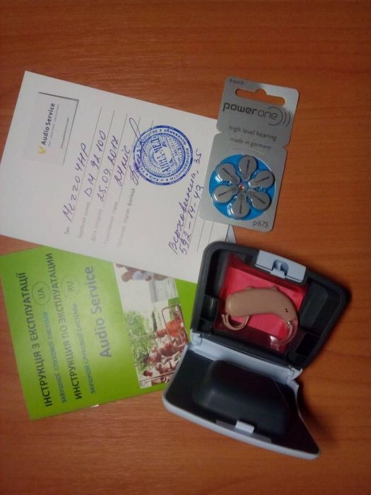 Продаю завушний слуховий апарат