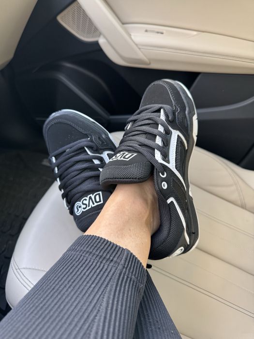 DVS Comanche Black White