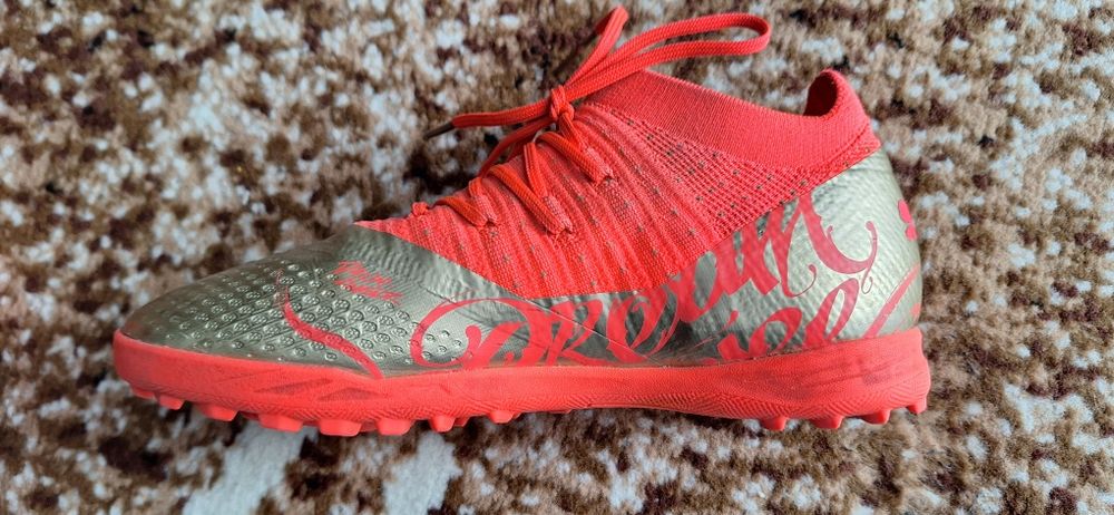 Buty sportowe korki turfy Puma ze skarpetą Z 3.4 rozmiar 36