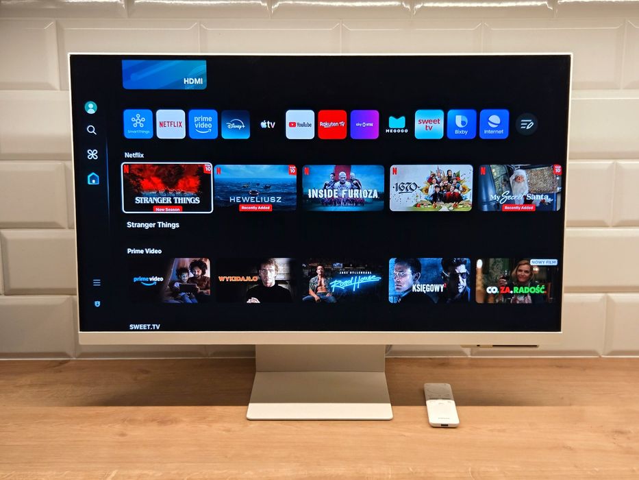 Samsung 4K Smart Monitor M8 27" z Wi-Fi Bluetooth 3840x2160p