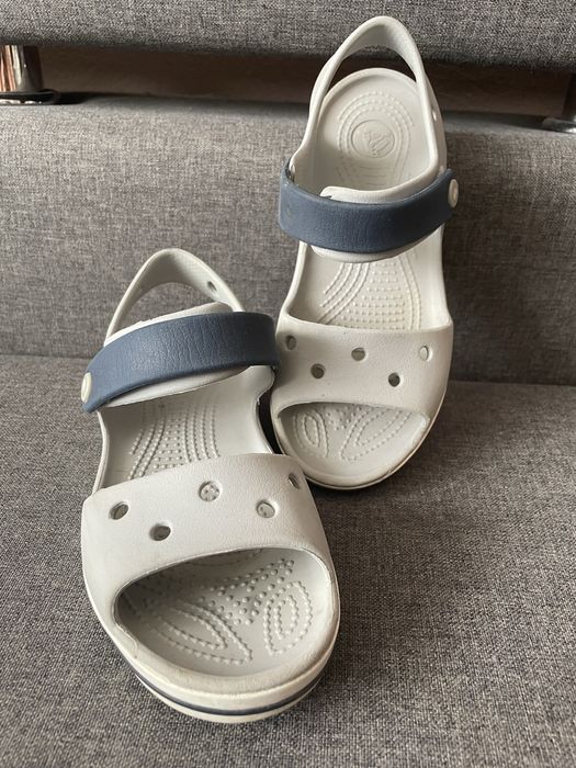Crocs J1