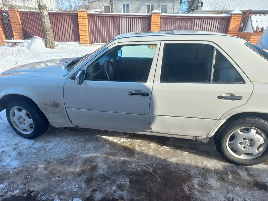 Mersedes-benz w124 e260 2.5 dizel  рест