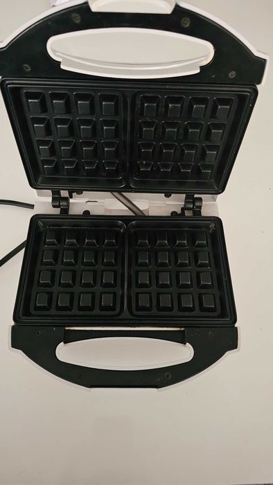 Máquina Waffles Moulinex Gaufres express