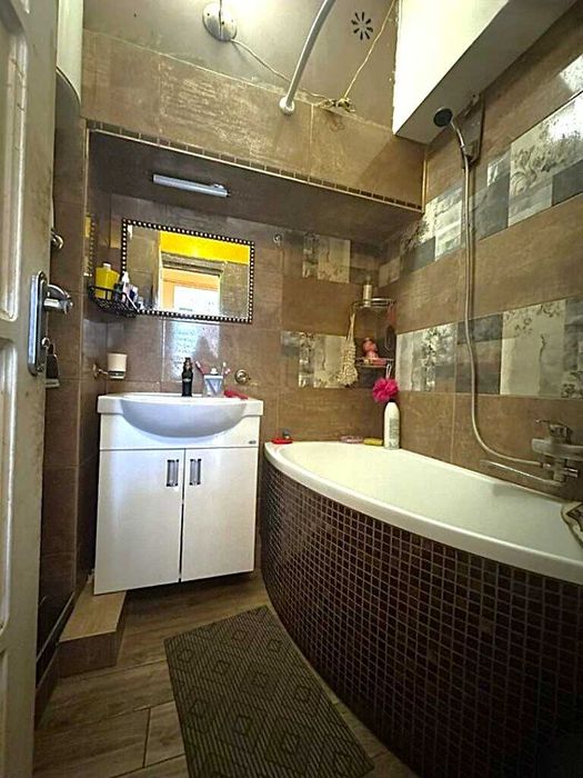 Коблевская: 2к квартира в историческом центре в районе Нового базара!