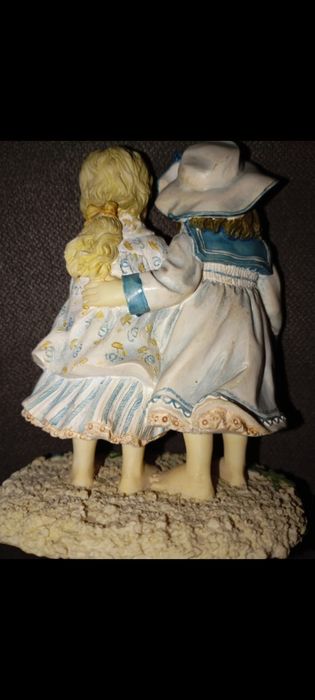 Фарфоровая статуэтка  Кристина Ховарт 499 гр