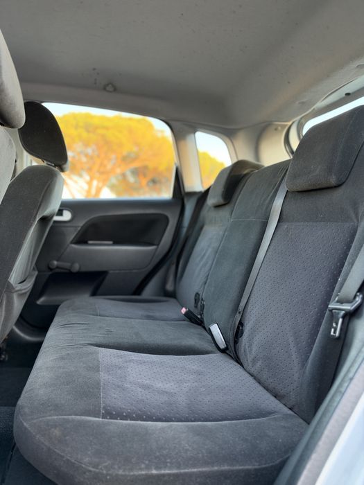 Ford Fiesta 1.25 - 100.000km