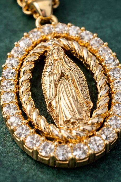 Colar Nossa Senhora de Fátima Banhado a Ouro 18K | Promoção 9,90€ + Oferta