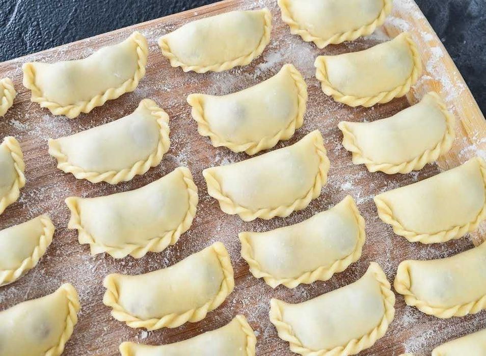 Пиріжки, біляши, пельмені, вареники, сирники, доставка по Немішаєве