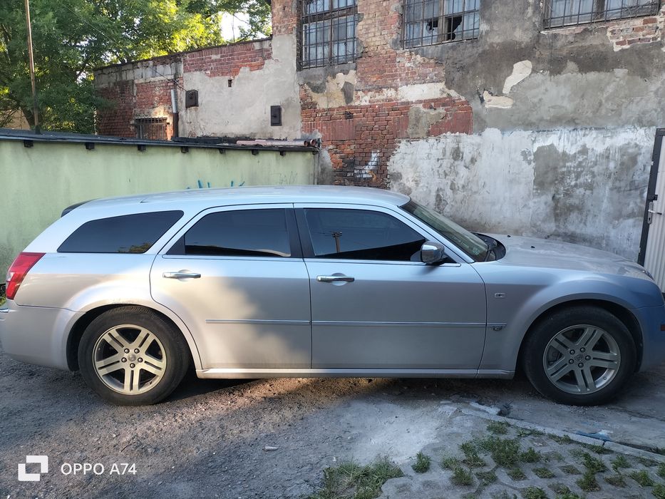 Chrysler 300C  278km