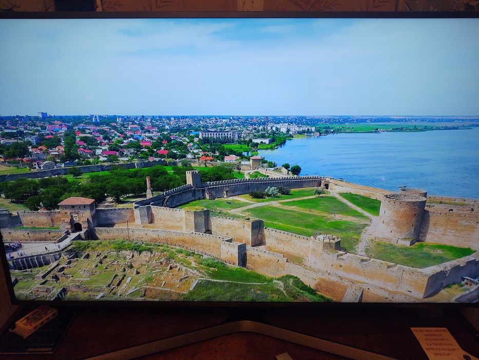 Телевизор Samsung самсунг UE55RU7472U