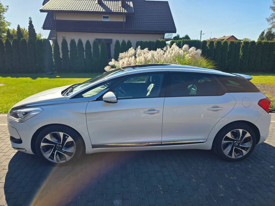 Citroën DS5