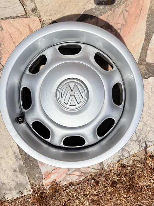4 Jantes originais Volkswagen Golf III NOVAS (NOS) + 4 tampões originais