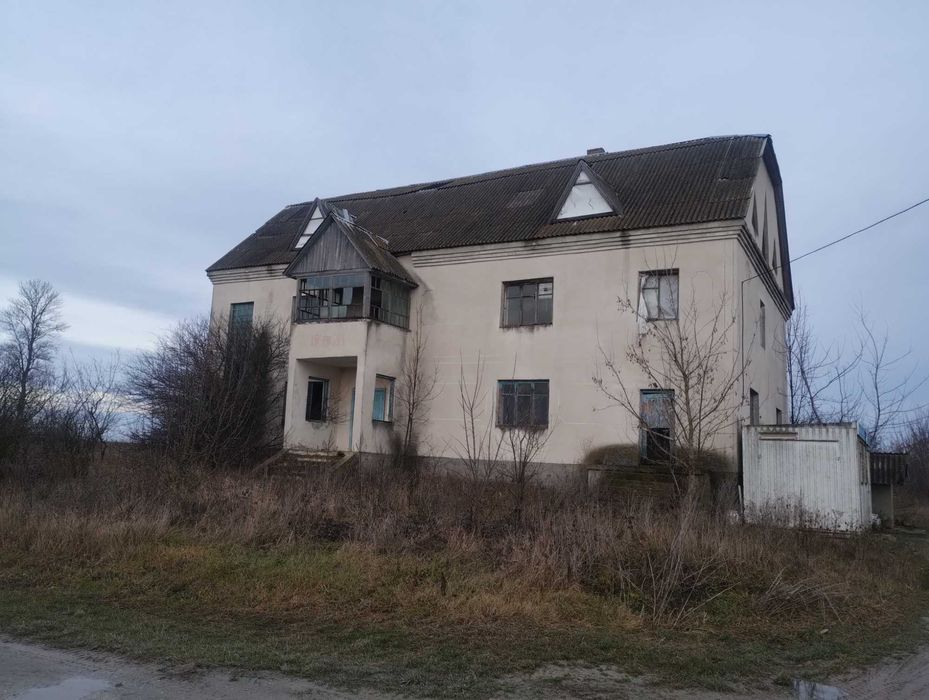 Нежитлова будівля - с. Човгузів, Хмельницька обл.