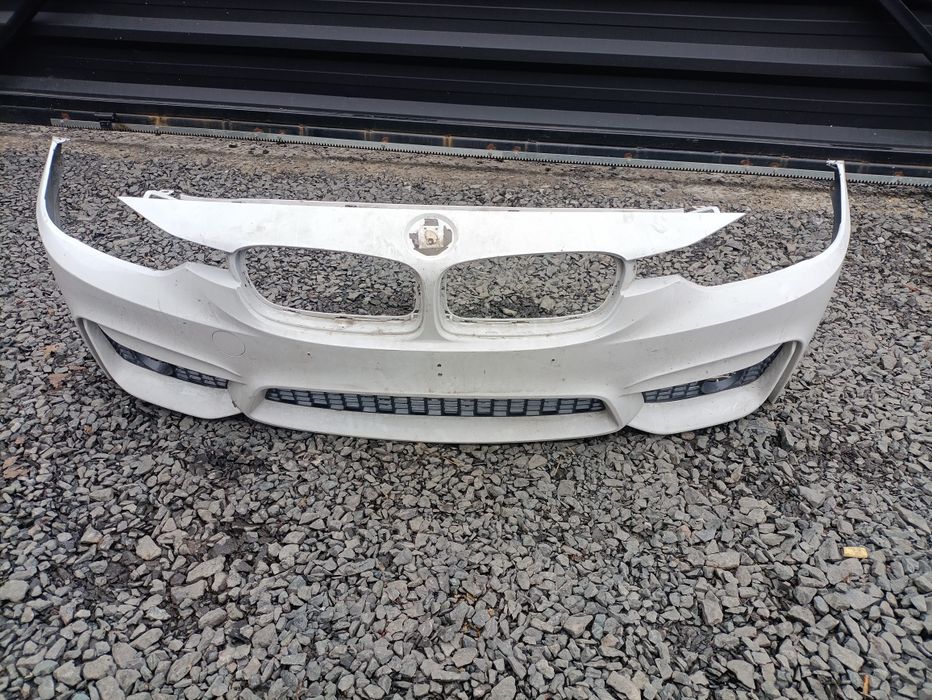 Передній бампер BMW f 30 m look