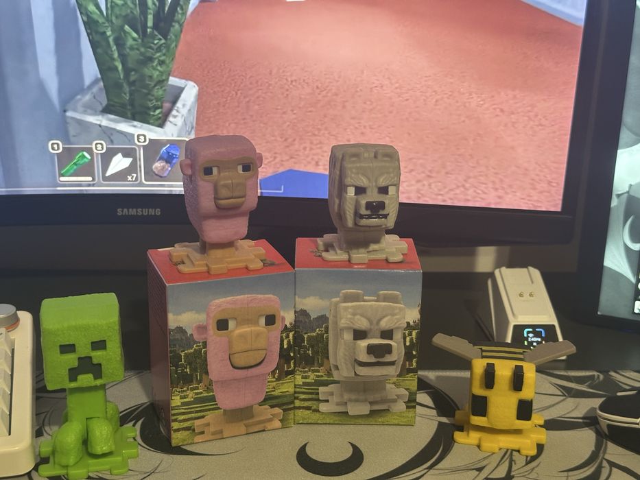 Колекційні фігурки McDonald's Minecraft