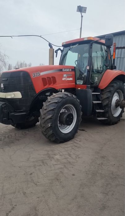 Case ih 335 magnum